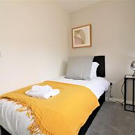 Morrison House Holytown