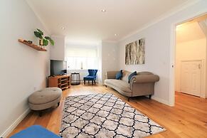 Morrison House Holytown