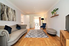 Morrison House Holytown