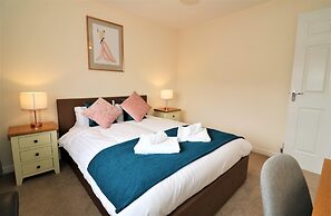 Morrison House Holytown