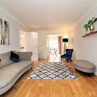 Morrison House Holytown