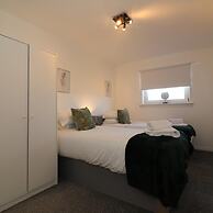 Honeywell House - Airdrie