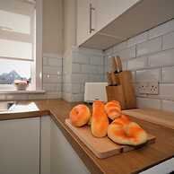 Honeywell House - Airdrie