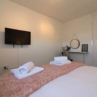 Honeywell House - Airdrie