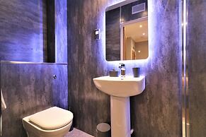 Linden Cottage Room 2 - Airdrie