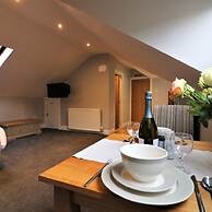 Linden Cottage Room 3 - Airdrie