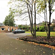 Linden Cottage Room 3 - Airdrie