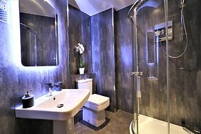 Linden Cottage Room 1 - Airdrie