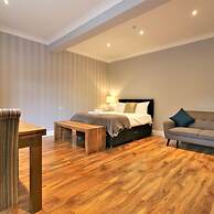 Linden Cottage Room 1 - Airdrie