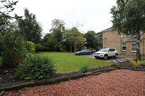 Linden Cottage Room 4 - Airdrie