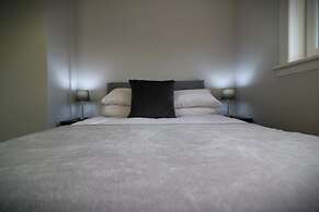 Sunnyside House - Holytown