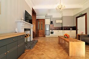 Linden House Flat 1 - Airdrie