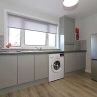 Salisbury House - East Kilbride