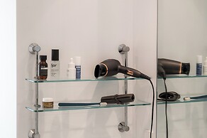 The Pier Penthouse by Daniel&Jacob's