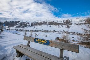 Sponda Ski in- Ski out Mt 50