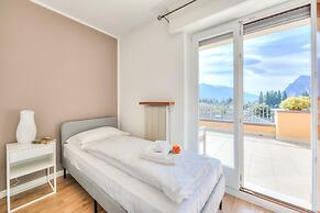 Antares150m From the Lake