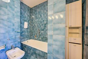 Antares150m From the Lake