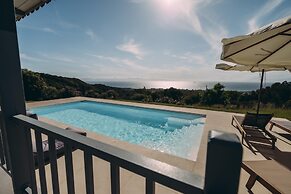 Villa Filokalia With Exceptional View