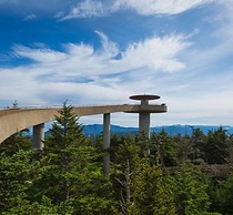 Fantastic Condo Pool Fireplace