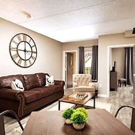 Newly Renovated Downtown Gatlinburg Condo Pool