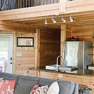 Comfy Retreat w Private Pool Hot Tub Game Room