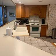 5 Star 3 bd 3ba Serenity Views w Pool Fireplace