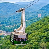 5 Star 3 bd 3ba Serenity Views w Pool Fireplace