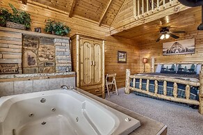 Quiet 5 Star Honeymooner Gorgeous View Pool FP