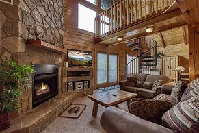 Quiet 5 Star Honeymooner Gorgeous View Pool FP