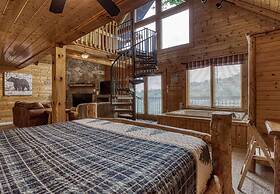 Quiet 5 Star Honeymooner Gorgeous View Pool FP