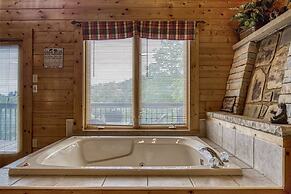 Quiet 5 Star Honeymooner Gorgeous View Pool FP