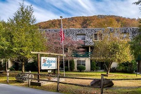 Newly Renovated Modern Deco Pool Fireplace