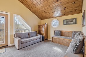 Beautiful Scenery w Hot Tub Pool Arcade