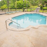 Luxurious Condo Pool Fireplace Hiking