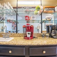 Luxurious Condo Pool Fireplace Hiking