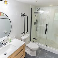 Luxurious Condo Pool Fireplace Hiking