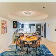 Luxurious Condo Pool Fireplace Hiking