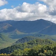 Luxurious Condo Pool Fireplace Hiking