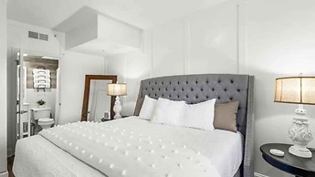 Beautiful New Remodel Pool Golf Condo