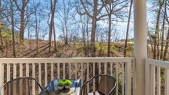 Beautiful New Remodel Pool Golf Condo