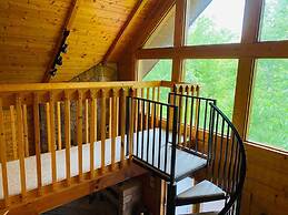 Romantic Honeymoon Cabin in the Smokies