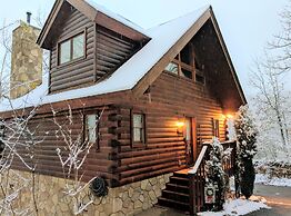 Romantic Honeymoon Cabin in the Smokies