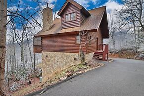 Romantic Honeymoon Cabin in the Smokies