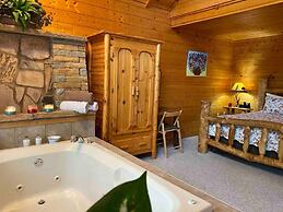 Romantic Honeymoon Cabin in the Smokies