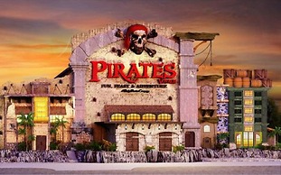 5-star w Pool Cozy Secluded Newly-renovated