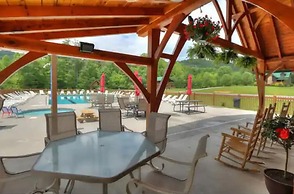 Awe-inspiring Estate w Pool Theater Fire Pit