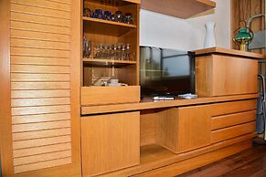 Coral Blue by Wonderful Italy