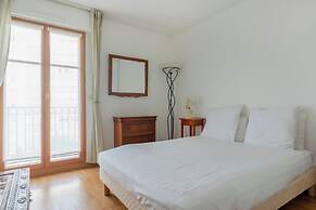 Beaudelaire Center Residence