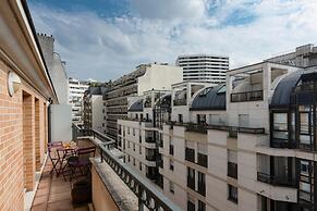 Beaudelaire Center Residence