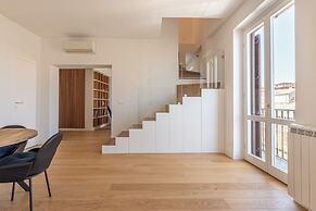 Oretea Apartment with Terrace